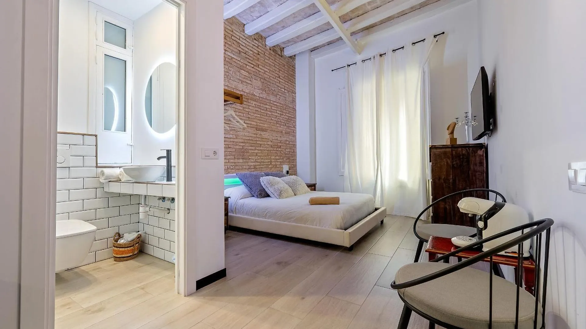 Hauzify I Novavila Centre Rooms Vilanova i la Geltrú Privatunterkunft