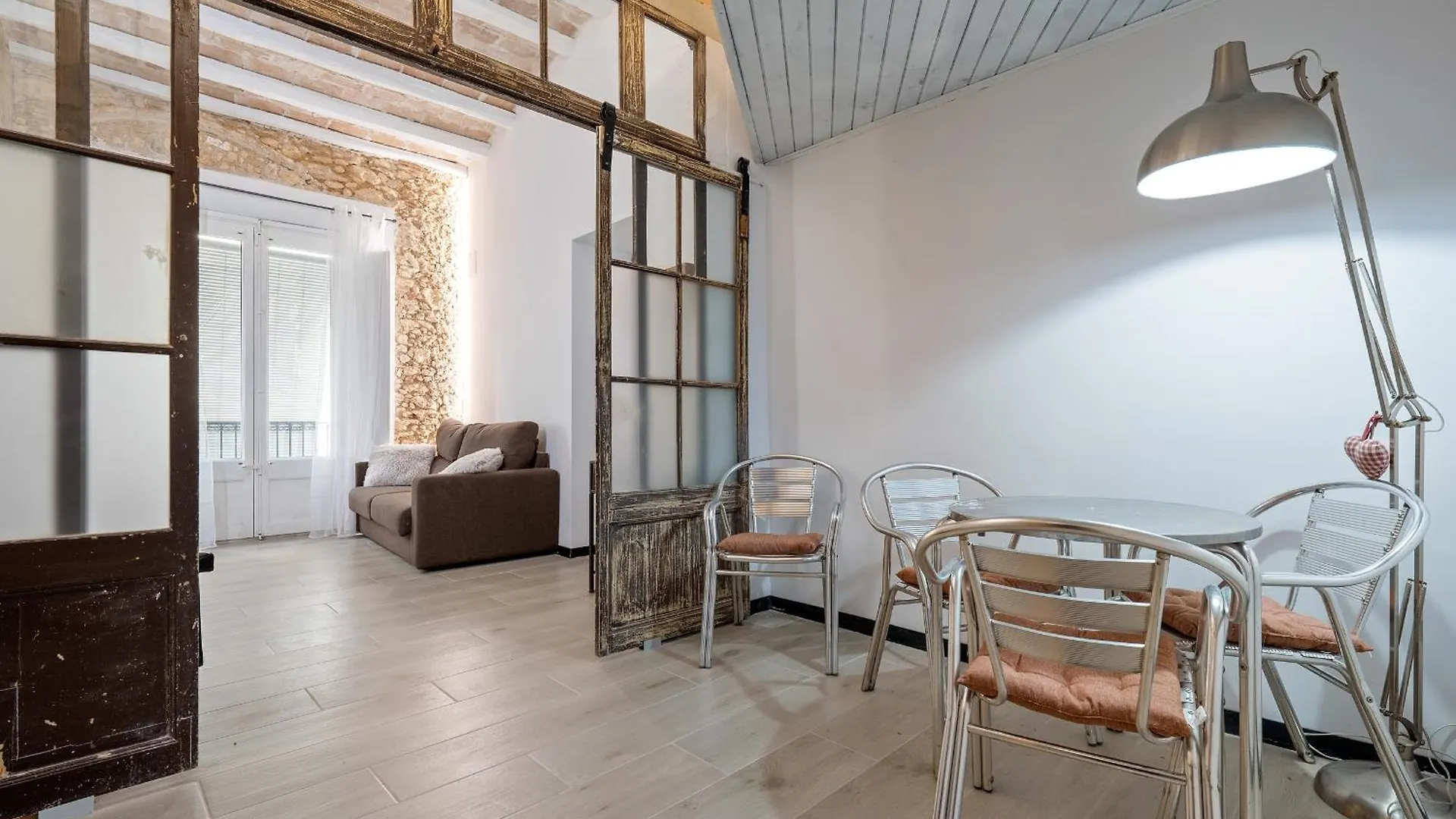 Hauzify I Novavila Centre Rooms Vilanova i la Geltrú